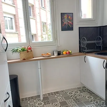 Appartement Plein Centre- 90m Cathédrale - 2ch - 4 Couchages - 6 Personnes *